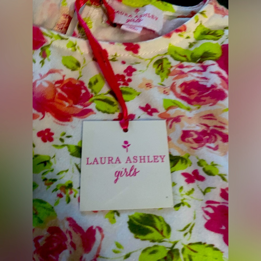 So Pretty - BRAND NEW - Laura Ashley garden dress - Girls - size XL.